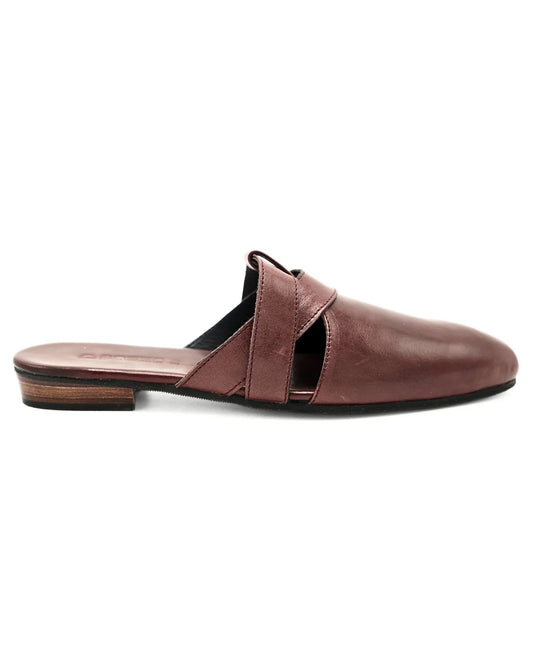 Muffle Maroon